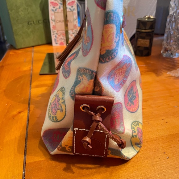 Dooney & Bourke medallion tassel bag Colorful Logo Canvas Tote - Picture 5 of 6